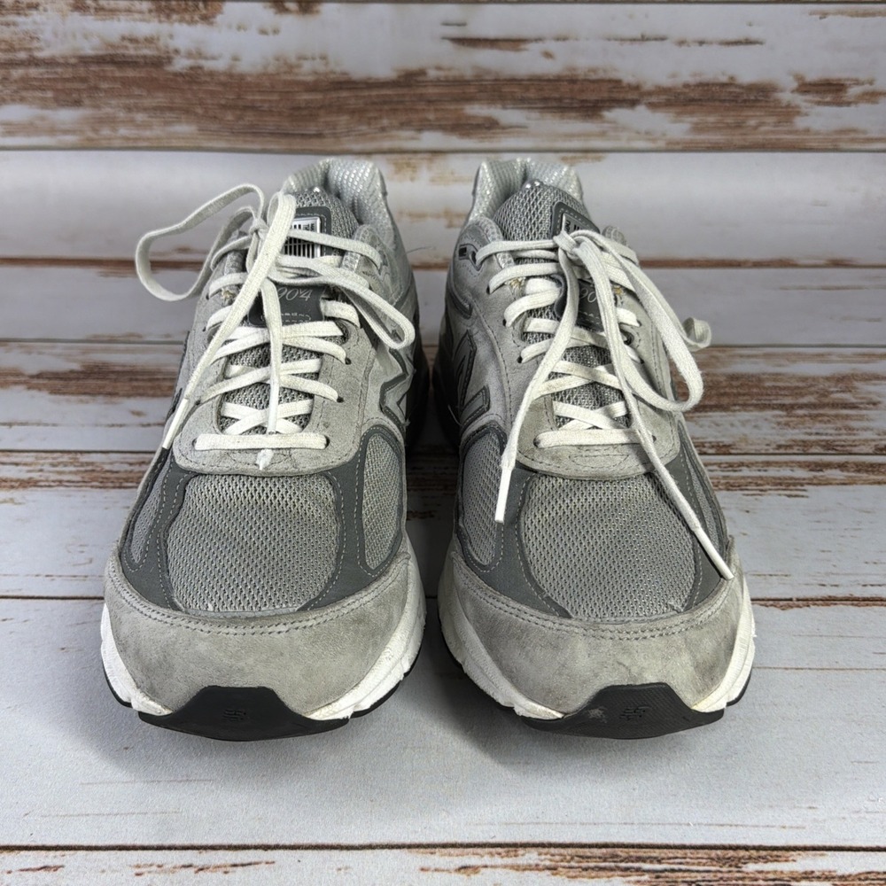 New Balance 990v4 Made in USA M990GL4 Grey Silver Men's 10.5 D Used Flawed